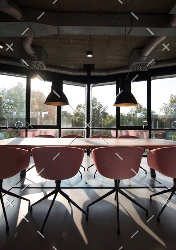 demo-attachment-556-Portfolio_image12